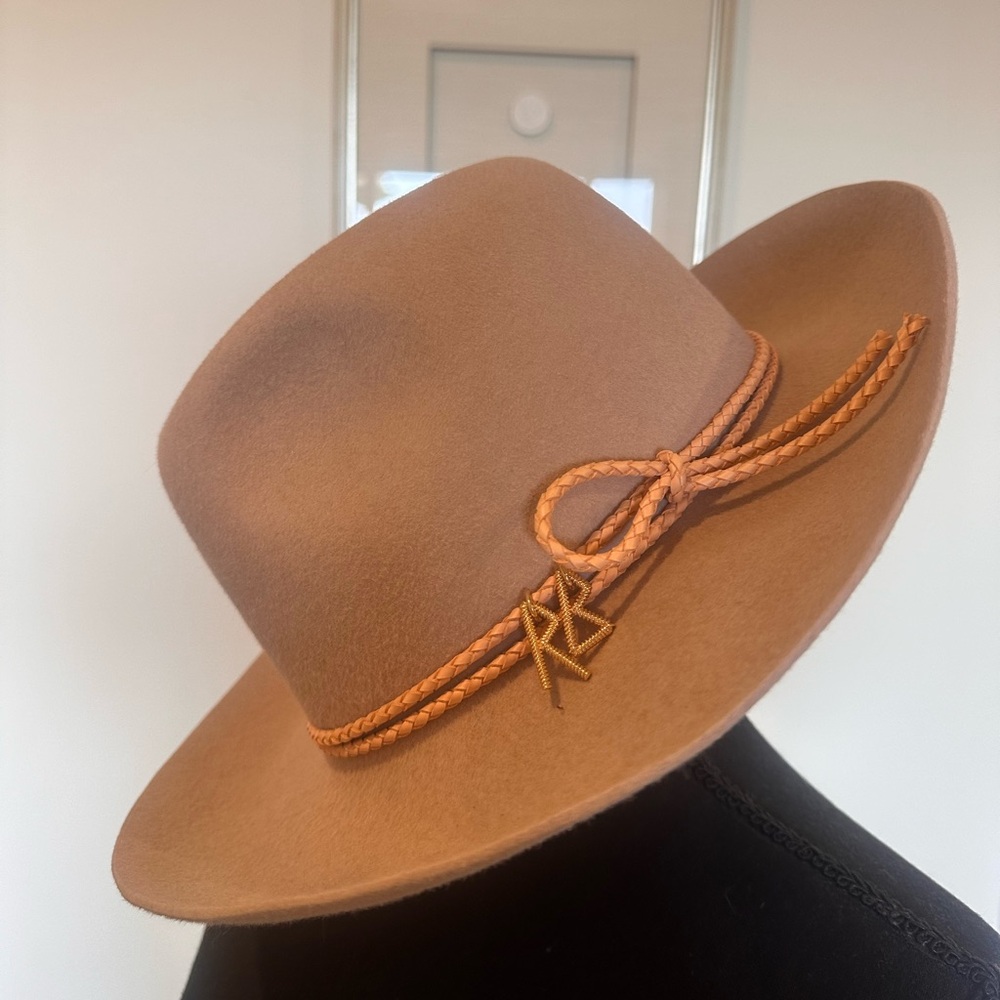 Ruslan Baginskiy Logo-embellished Hat Preloved